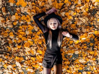 sexcam online SerayaRose