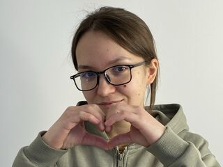 nude cam girl picture ShanitaMulrain