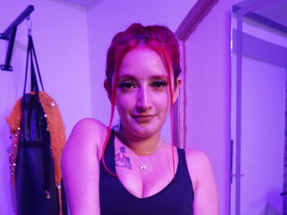 naked webcamgirl picture SharaTomsonn