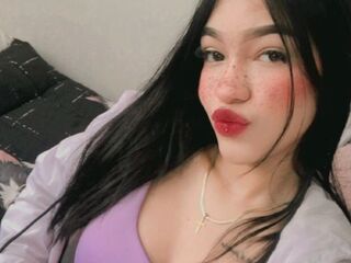 cam girl playing with vibrator SharitGomez