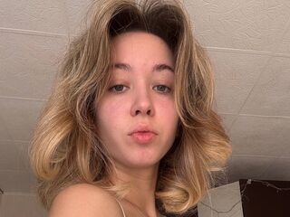 sexy live webcam girl SilvaShintaku