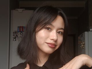 cam girl playing with vibrator SofieVogel