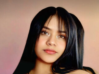 naked cam chatroom SolRusso