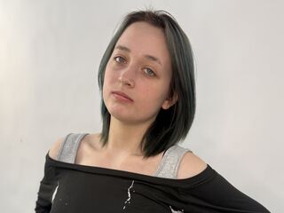 hot live girl SoleneWinter