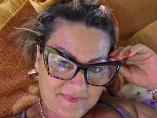camgirl fingering wet pussy SoniaMoriciove