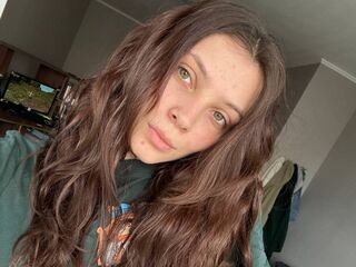 porn cam SuzieMayers