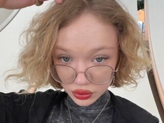 camgirl live sex photo SynneBissey