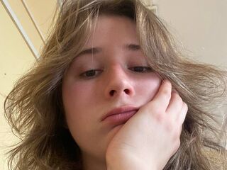 adult cam TessTelles