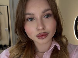 naked girl with live cam fingering VernitaErmita