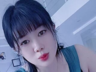 chatrubate cam girl picture YueXiaoyue