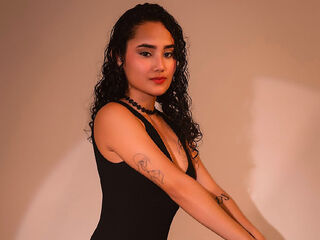 nude cam girl picture ZelynNoir