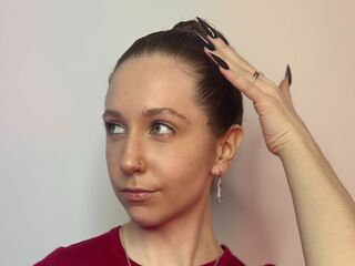 camgirl chat room ZoilaFerentz